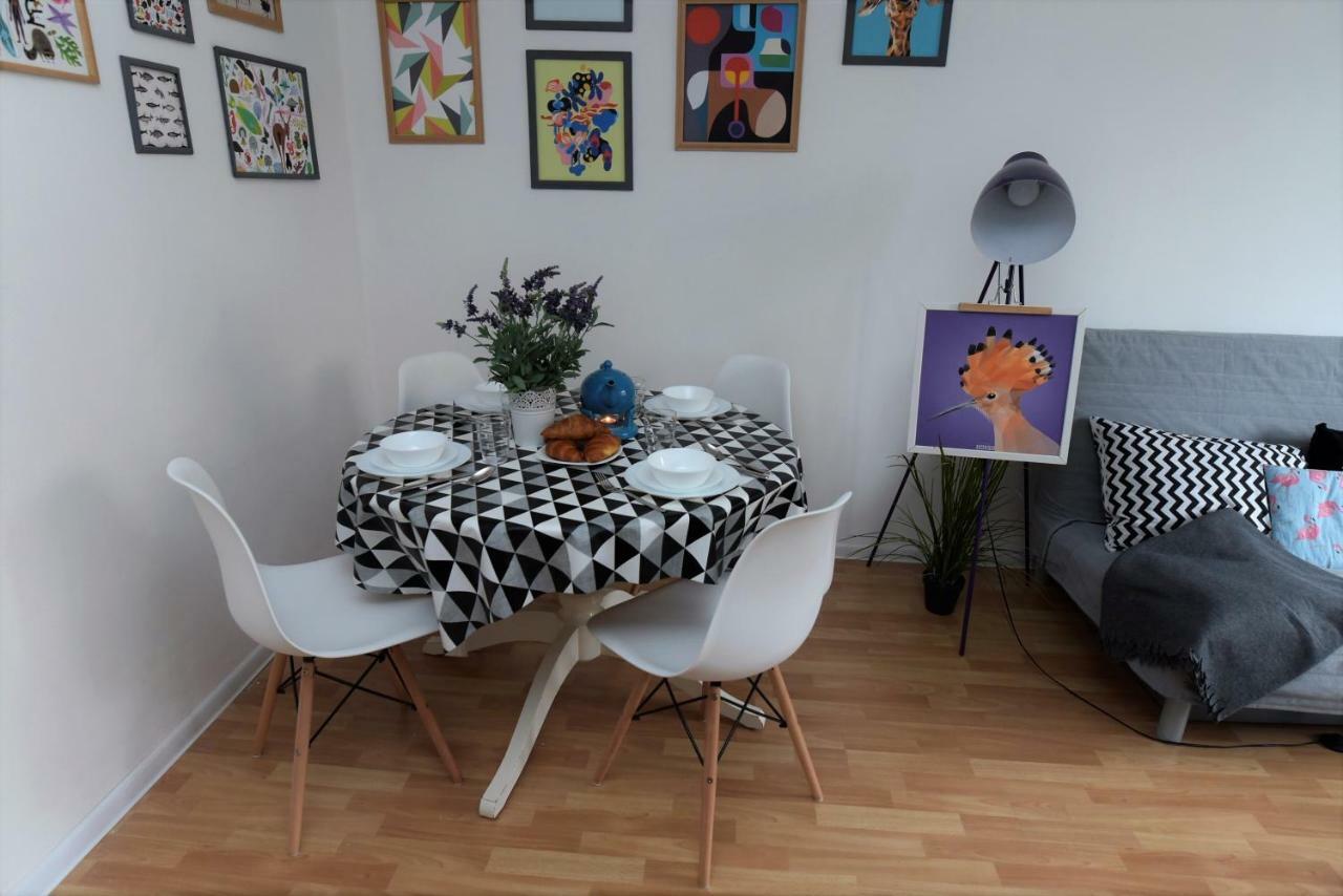 Hello Warsaw! Calm Artistic City Center Apartment ภายนอก รูปภาพ