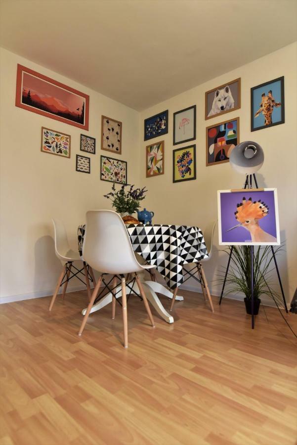 Hello Warsaw! Calm Artistic City Center Apartment ภายนอก รูปภาพ